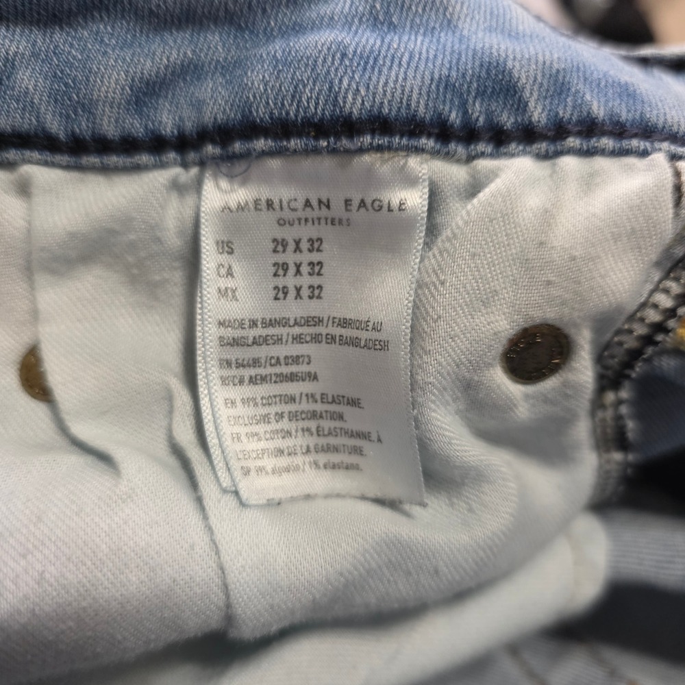 American Eagle Outfitters Mens Light Wash Airflex+ Straight Leg Jeans Size 29x32 - Picture 7 of 12